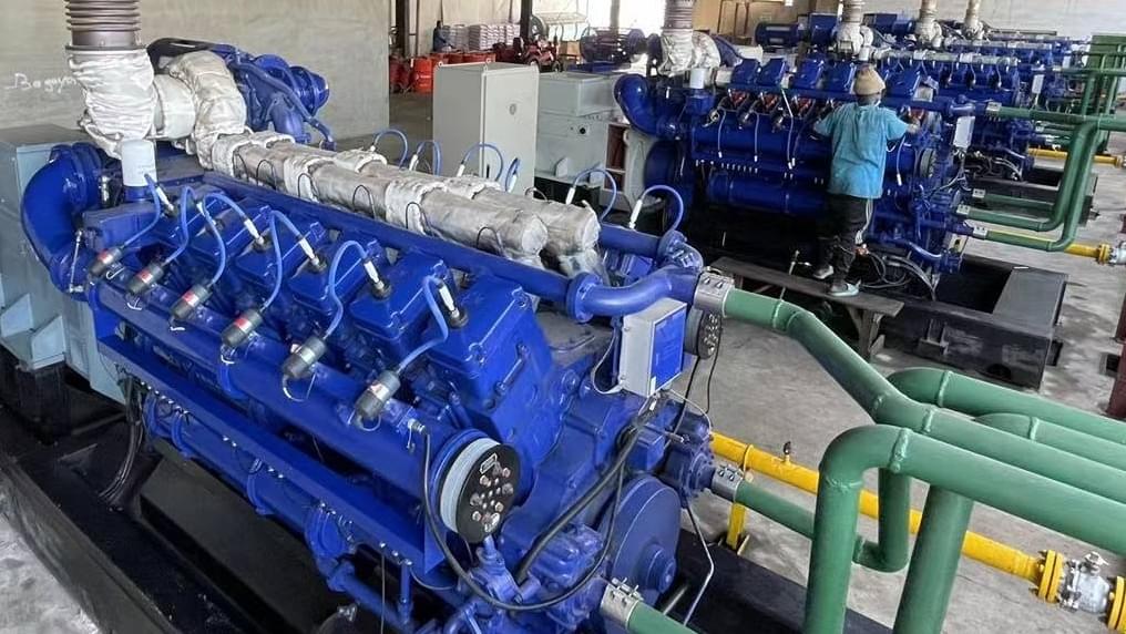 生物质气化发电设备及系统：原理、应用与发展